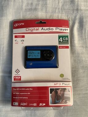 GPX Vintage MP3 Digital Audio Player Blue 4GB LCD  #MW259BU NEW! SEALED! Y2K